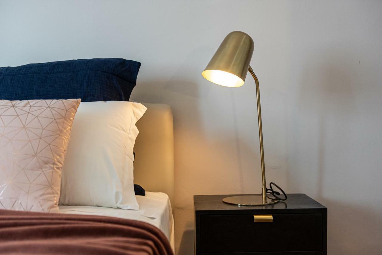 밀라노 Joivy Sophisticated 3-Bed Flat With Desk 아파트 외부 사진